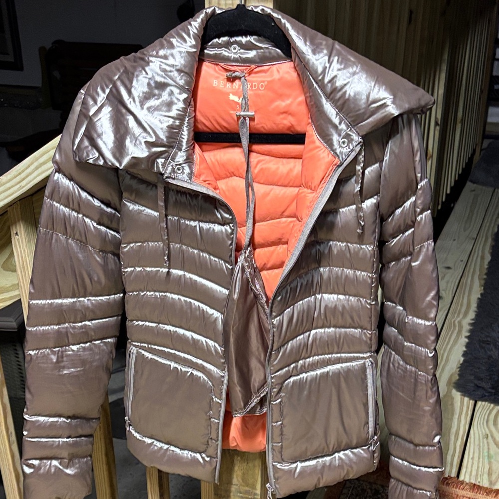 Bernardo Shiny Bronze Puffer Jacket with Orange Lining
